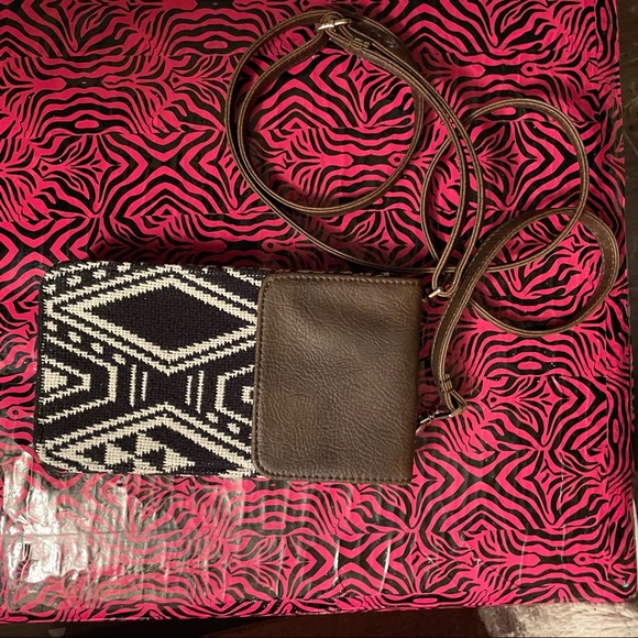 Call Me Crossbody Purse - Picture 2 of 5